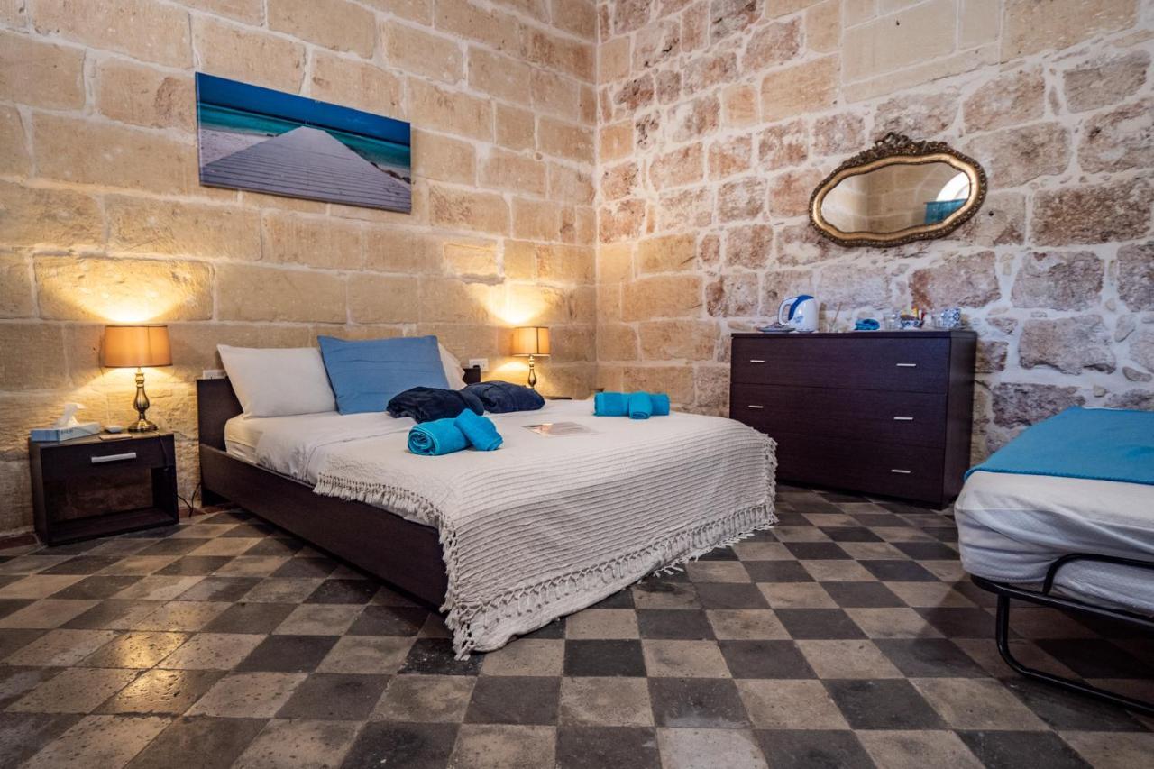 250 Yo Tal-Bambinu Boutique Farmhouse Xagħra المظهر الخارجي الصورة